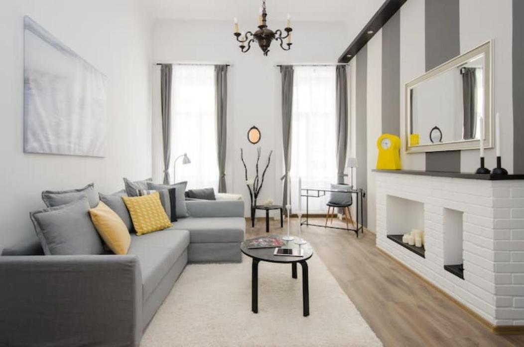 Opera Experience Apartment ブダペスト エクステリア 写真